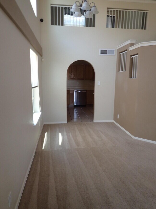 Building Photo - 1531 Paseo Feliz Dr