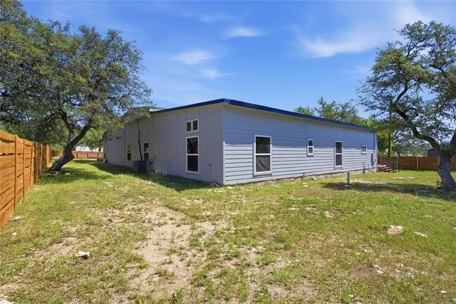 Building Photo - 17621 Stacey Ln