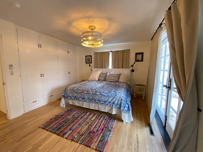 master bedroom - 123 Camino Teresa