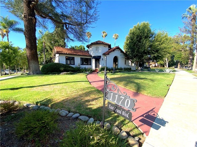 Building Photo - 1170 E Grand Blvd