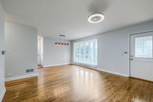Foto del edificio - 5004 Lee St