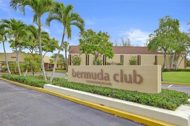 Foto del edificio - 5961 NW 61st Ave
