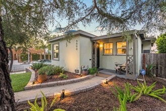 Building Photo - 4899 Circle Dr