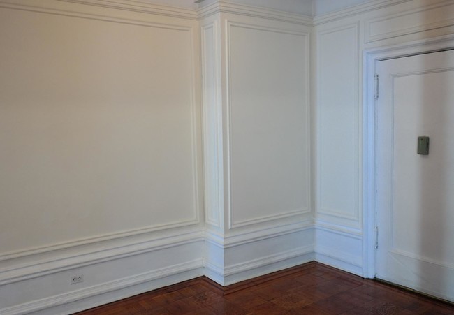 Building Photo - 251 West 92nd Street