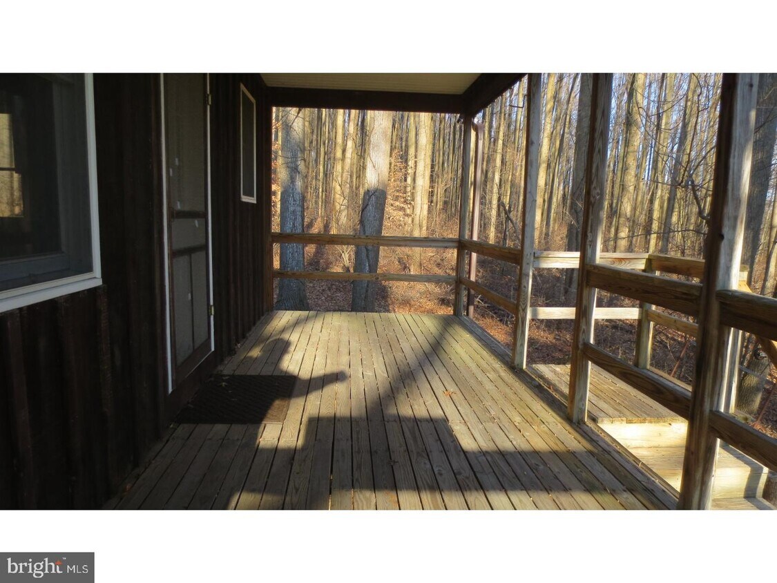 Primary Photo - 265 Murray School Rd