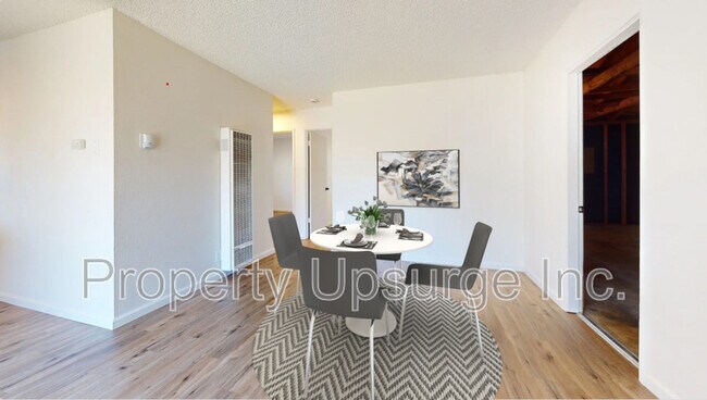 Foto del edificio - 2741 Gilmore Ln