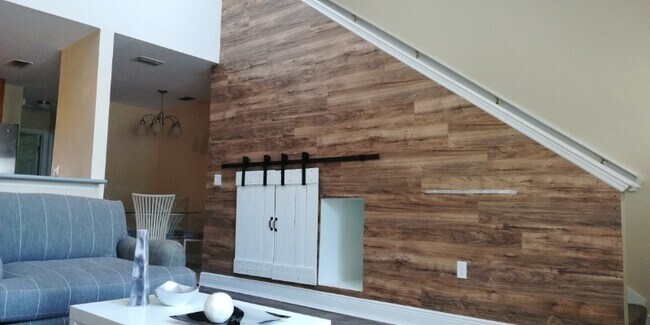 Foto del edificio - 3244 Sugar Berry Way