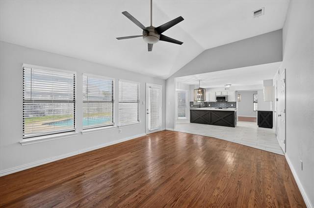 Building Photo - 4301 Hudson Ave