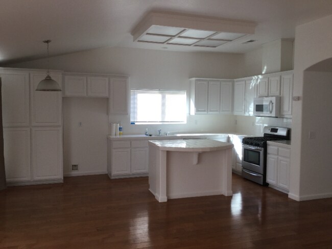 Building Photo - 5412 Etherington Ct