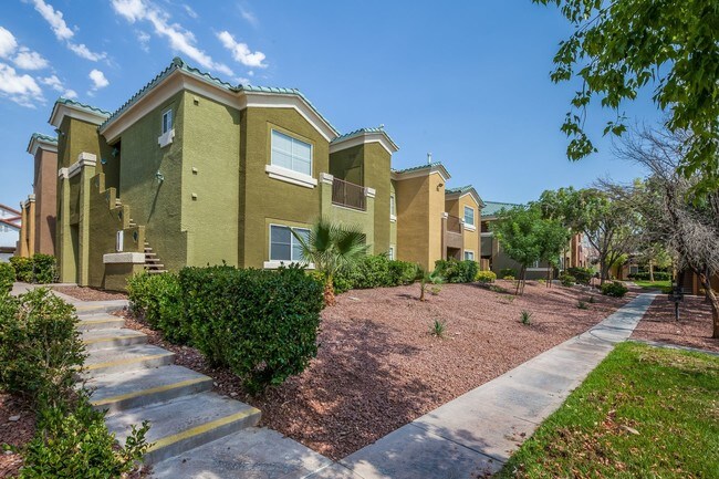 Durango Canyon Apartments Las Vegas Nv Apartments Com Durango Canyon Apartments Las Vegas Nv Apartments Com