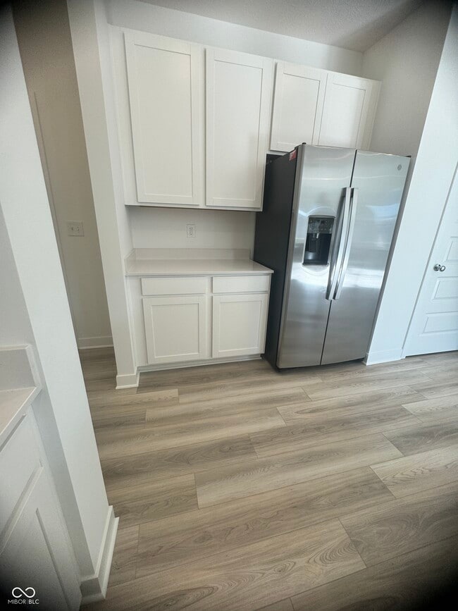 Foto del edificio - 9355 Kellner St