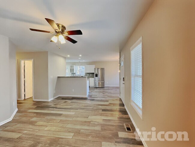 Foto del edificio - 1117 Woodbriar St