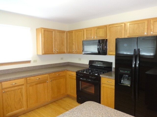 Foto del edificio - 3505 Stone Creek Dr