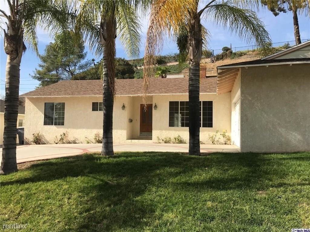Primary Photo - 1617 Larco Way