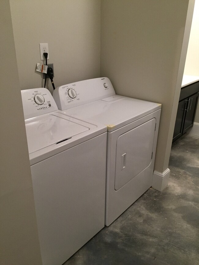 Foto del edificio - 3818-3820 Arsenal St