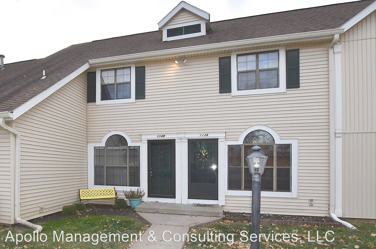 Foto principal - 2 br, 1.5 bath House - 1166 Hampton Lane