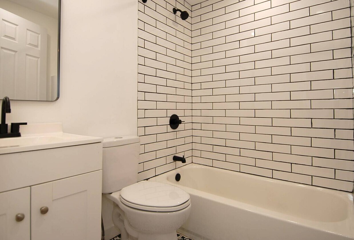 Primary Photo - 37 S Perry St