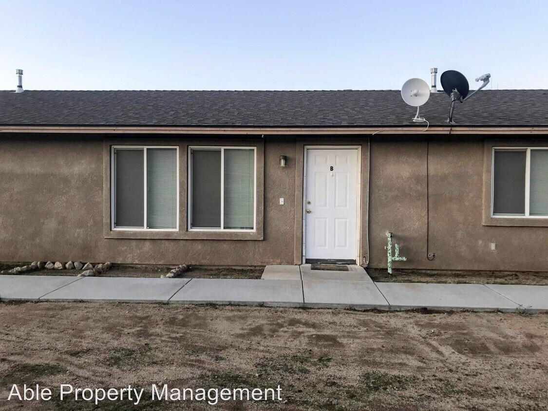 Primary Photo - 3714 Golden Spur St