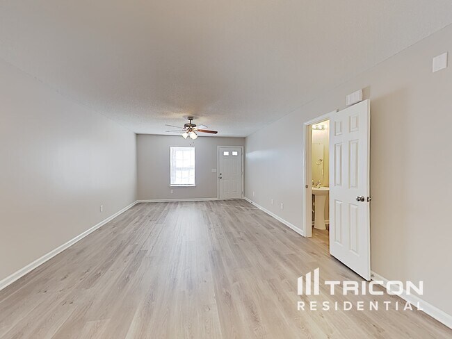 Building Photo - 324 Valley Heights Lane Columbia SC