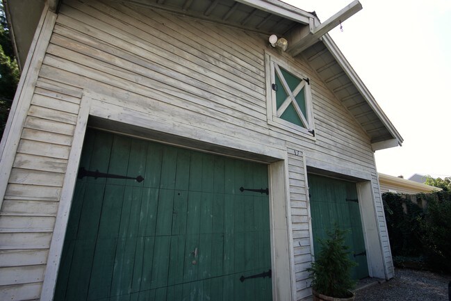 Foto del edificio - 289 Whitebridge Rd