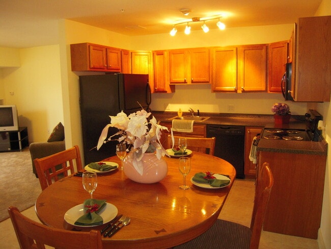 Building Photo - Stonybrook Apartments