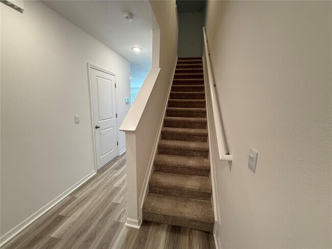 Foto del edificio - 10821 Ironwood Tree Wy