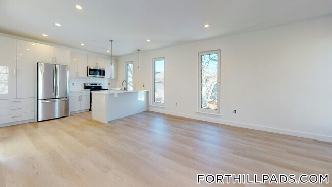 Foto del edificio - 2837 Washington St