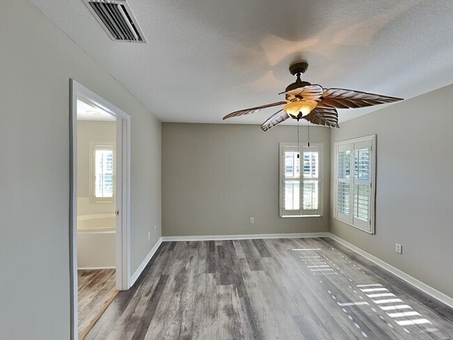 Foto del edificio - 10113 36th Ct E