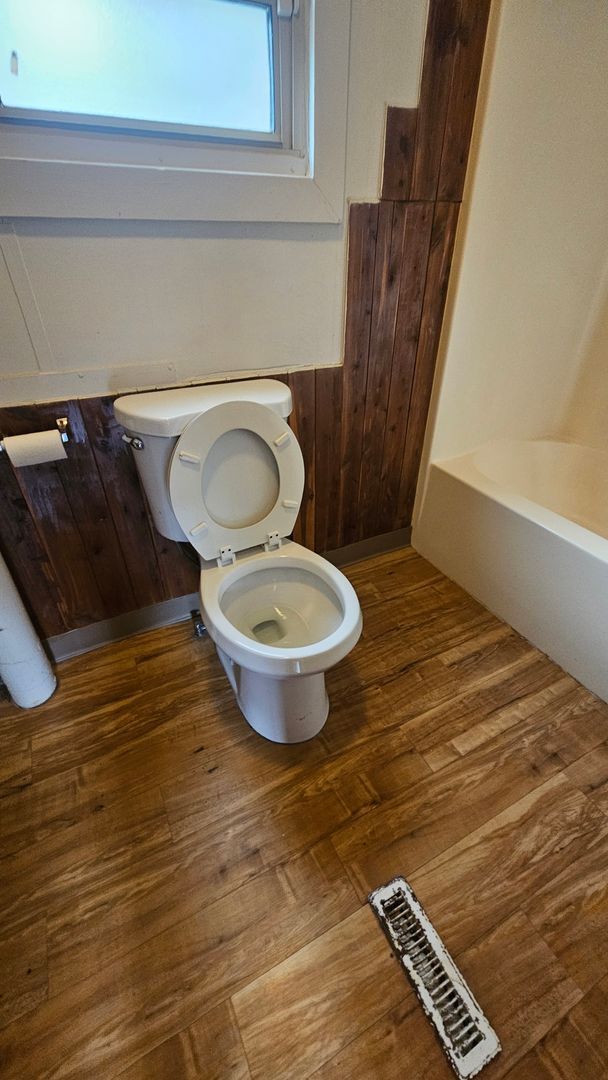 Foto del edificio - Cozy 2 Bedroom Home with Large Yard