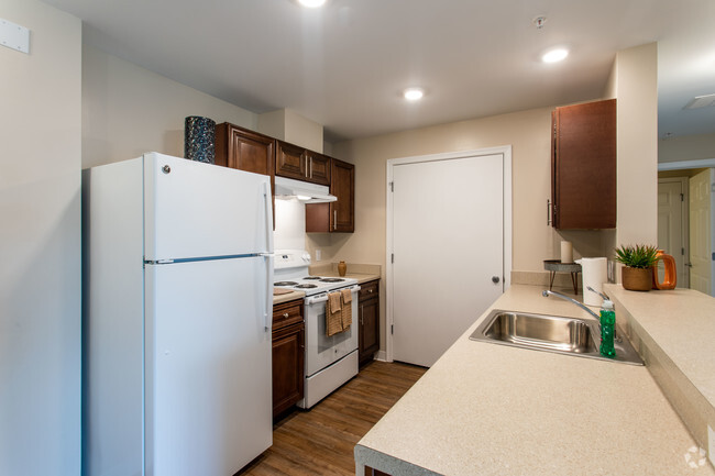 Dos habitaciones, un baño - Modelo - Woodfield Commons