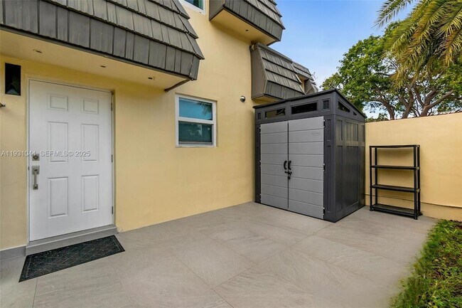 Foto del edificio - 8443 SW 137th Ave