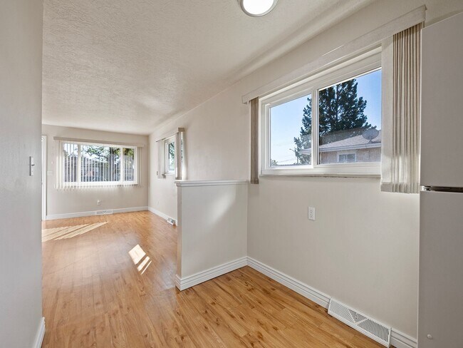 Foto del edificio - Charming 2-Bed, 1-Bath Duplex in Greeley, CO!