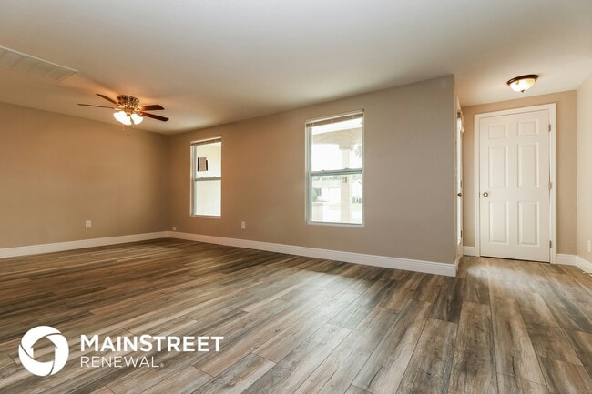 Building Photo - 3919 Claremont Dr