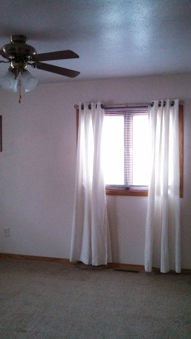 Building Photo - 3 BED | 2 BATH | SINGLE LEVEL | NORTH