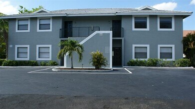 Building Photo - 11625 NW 35th Ct