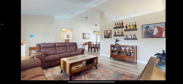 Foto del edificio - 1648 SE Sandia Dr