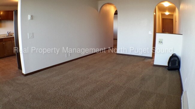 Building Photo - 2619 Rucker Ave