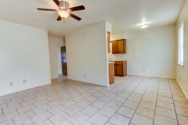 Interior Photo - The View Apartments with All Inclusive Uti...