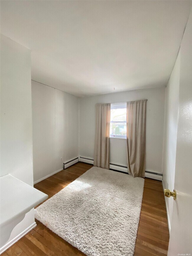 Building Photo - 40 State Pl