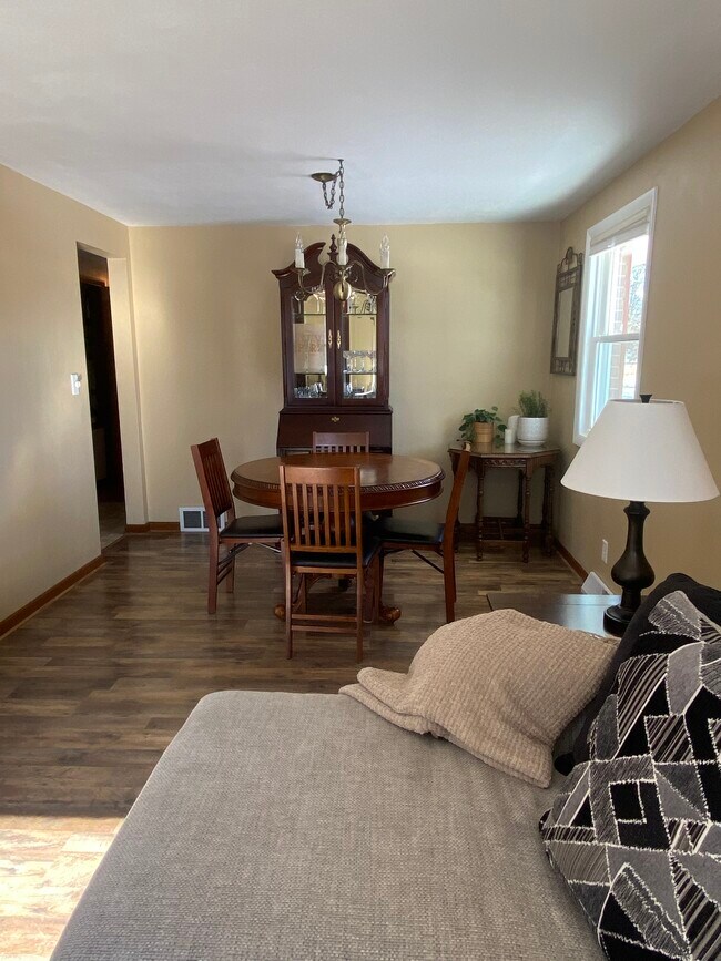 Foto del edificio - 4904 70th St