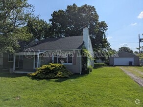Building Photo - 413 Niagara Rd