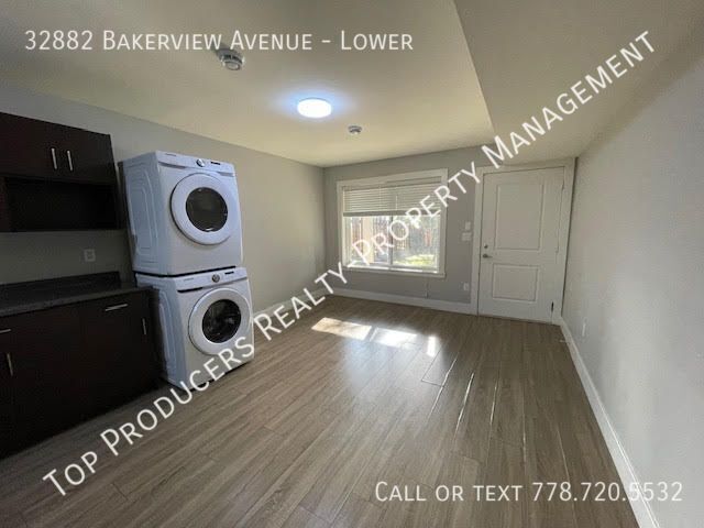 Building Photo - Utilities Included - Ground Level Suite