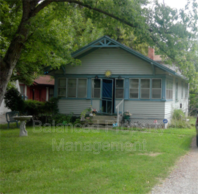 2420 SE Maryland Ave, Topeka, KS 66605 House Rental in Topeka, KS