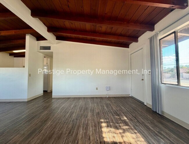 Foto del edificio - 2834 N Richey Blvd