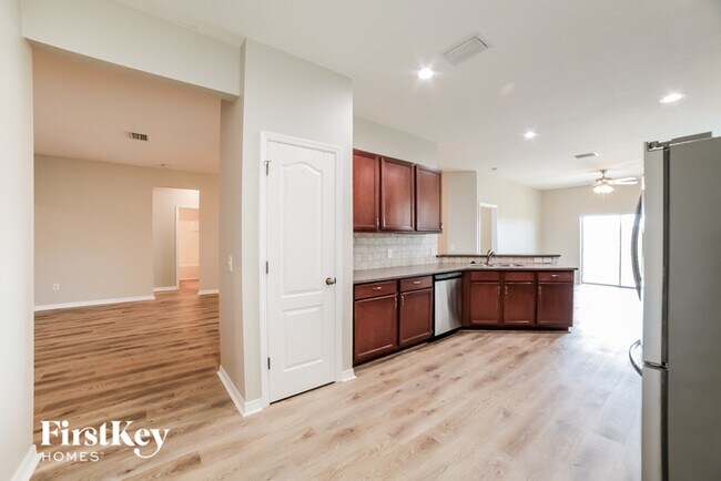 Building Photo - 1731 Bonita Bluff Ct