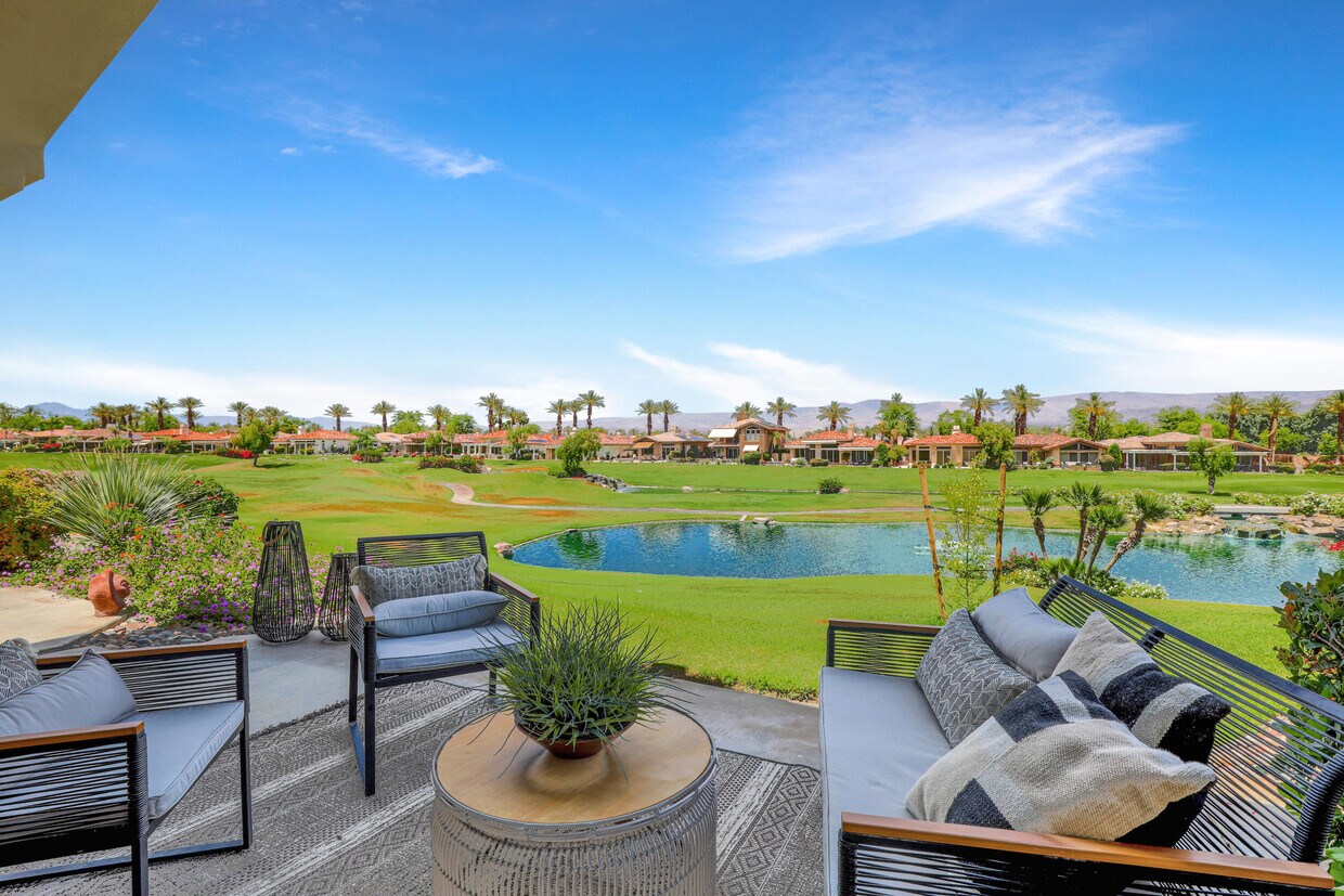 Foto principal - 502 Desert Holly Dr