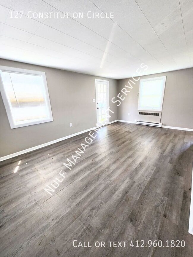 Building Photo - 127 Constitution Cir