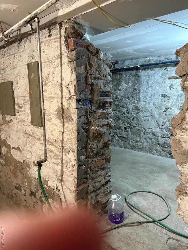 Foto del edificio - 51 Lawrence St