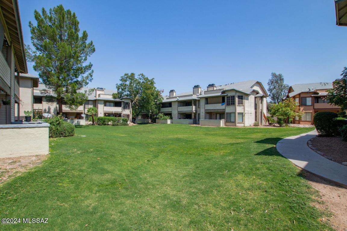 Primary Photo - 1693 W Midvale Village Dr