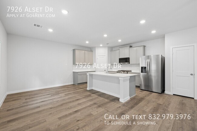 Foto del edificio - 7926 Alset Dr